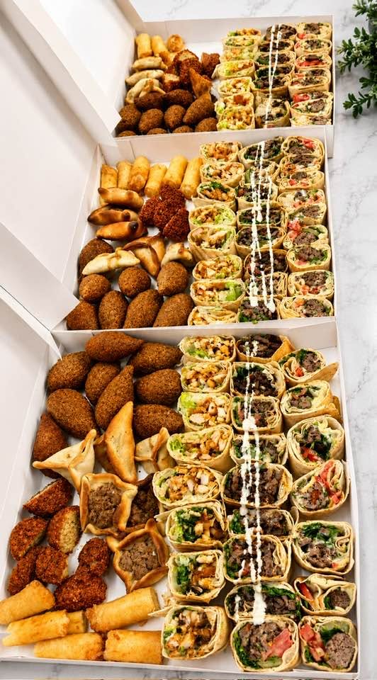 Plateaux de wraps, falafels et bouchées libanaises pour événement